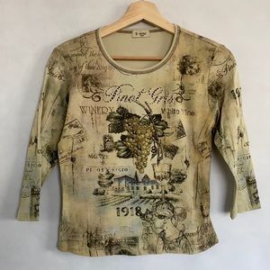 Y2K Pinot Gris Rhinestone 3/4 Sleeve Graphic Top